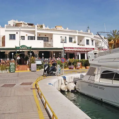 Costa 25 *